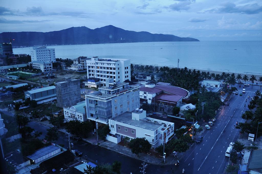 Bac Cuong Hotel Дананг Екстер'єр фото