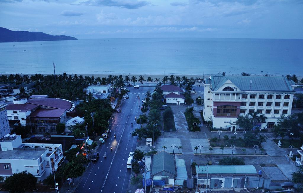 Bac Cuong Hotel Дананг Екстер'єр фото