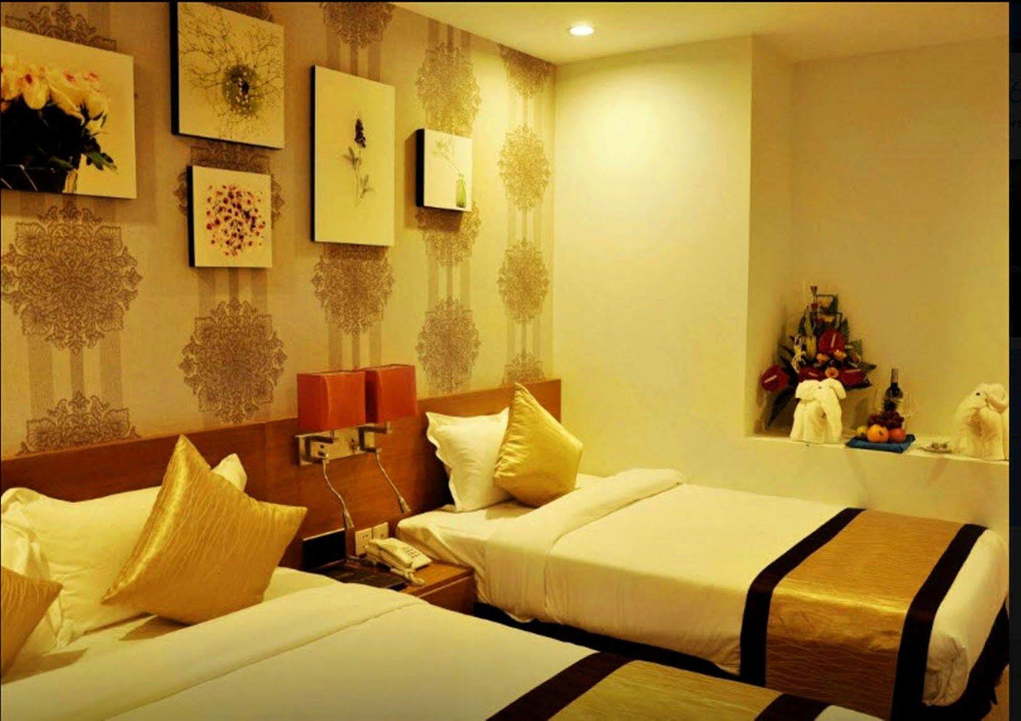 Bac Cuong Hotel Дананг Екстер'єр фото