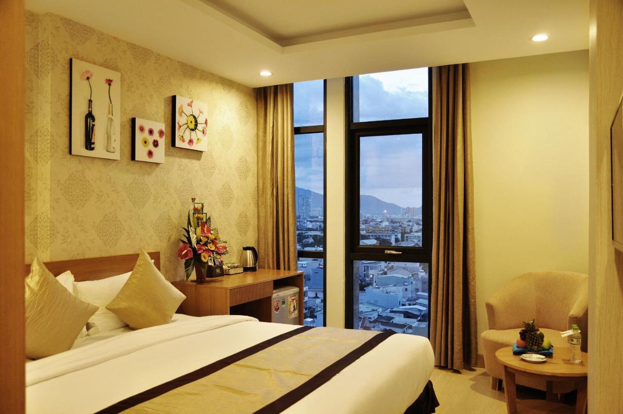 Bac Cuong Hotel Дананг Екстер'єр фото